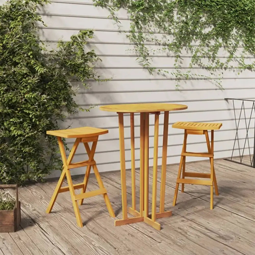 Utendørs barsett i heltre teak med naturlig stil og vannbasert finish