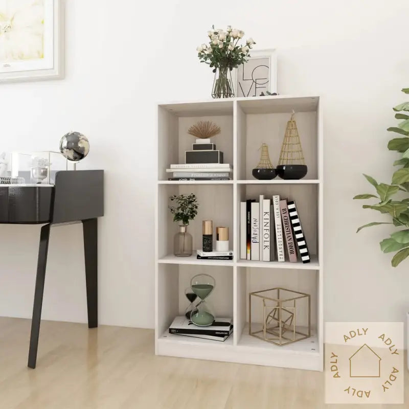 Bokhylle Hvit 70X33X110 Cm Heltre Furu