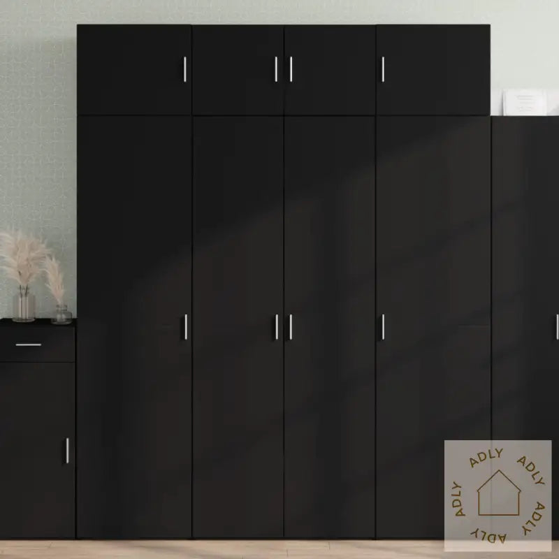 Highboard Svart 80X42,5X185 Cm Konstruert Tre