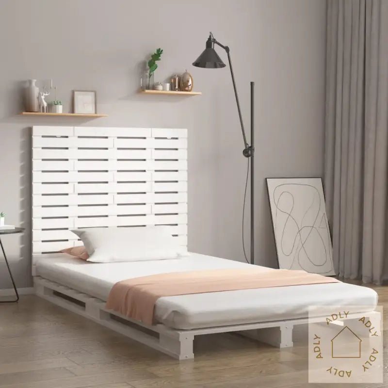 Veggmontert Sengegavl Hvit 126X3X91,5 Cm Heltre Furu
