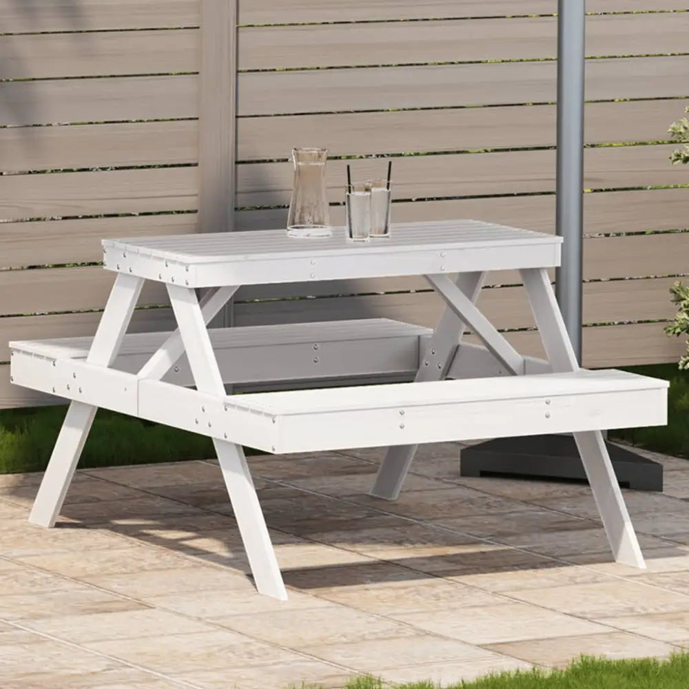 Hagebord i heltre furu perfekt til hage og uteplass - Hagebord