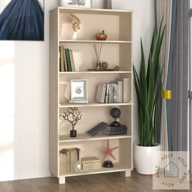 Highboard Hamar Heltre Furu Honningbrun