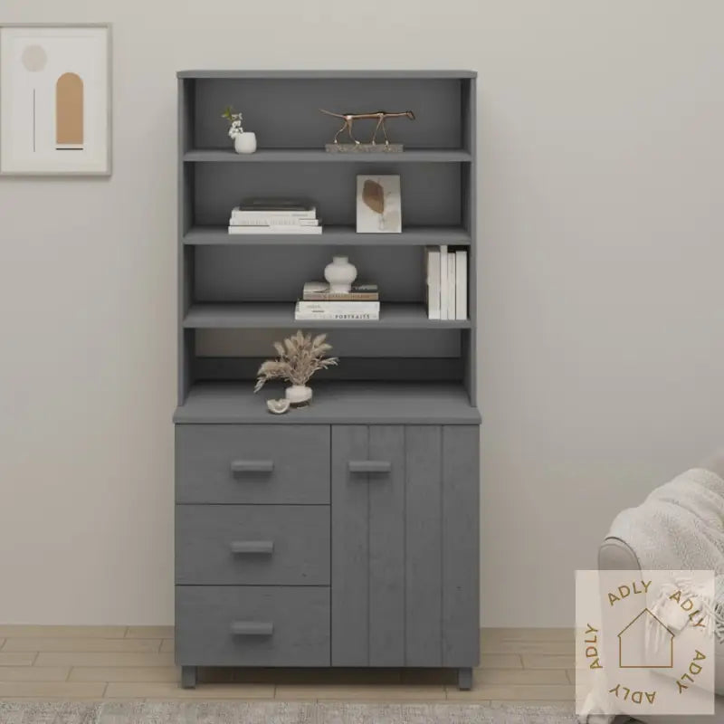 Highboard Hamar Heltre Furu Mørkegrå