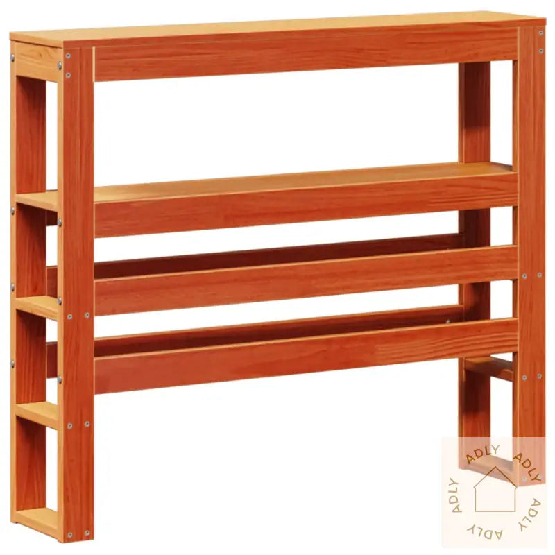 Hodegavl Med Hyller Voksbrun 75 Cm Heltre Furu