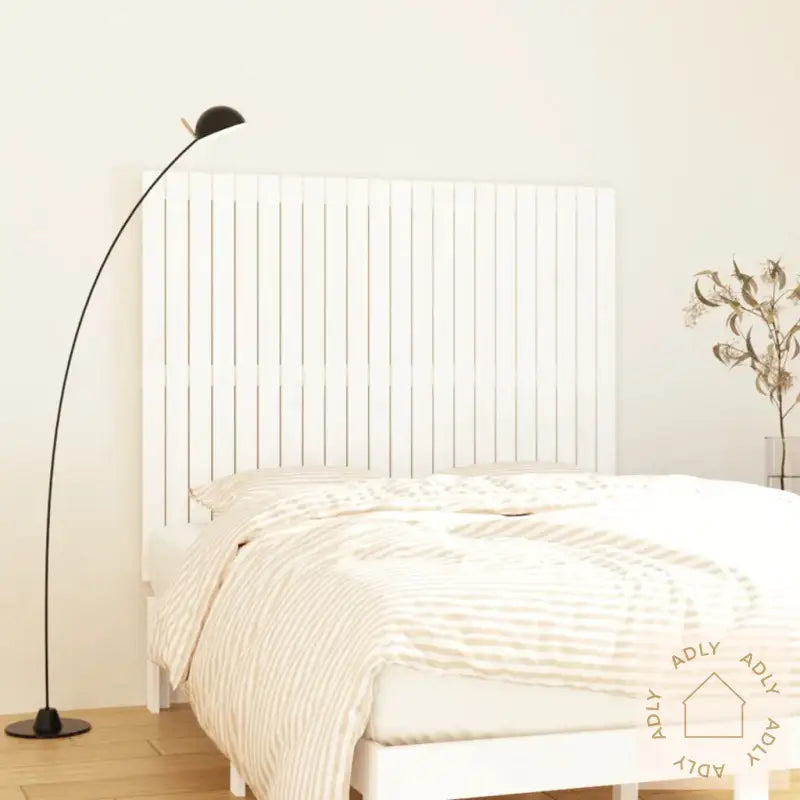 Veggmontert Sengegavl Hvit 140X3X110 Cm Heltre Furu