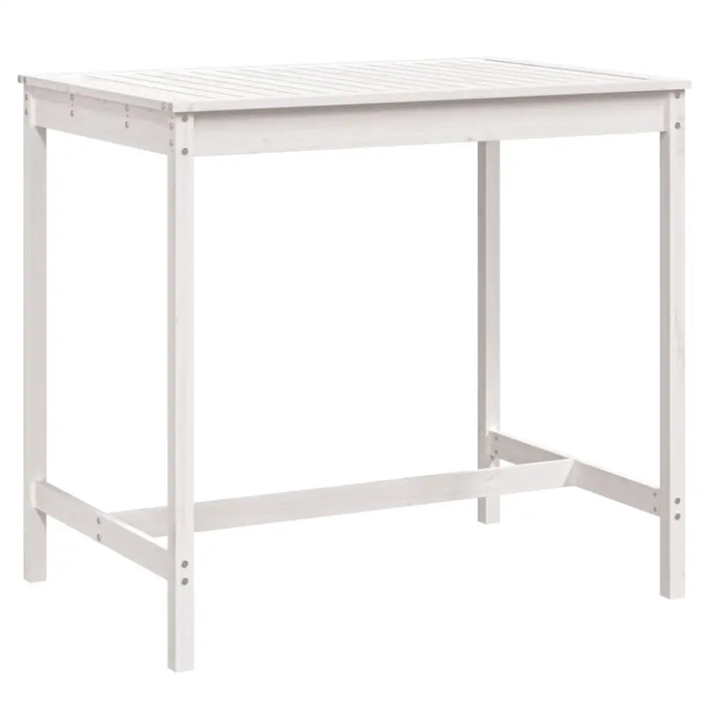 Klassisk hagebord i heltre furu til hage eller terrasse - Hagebord