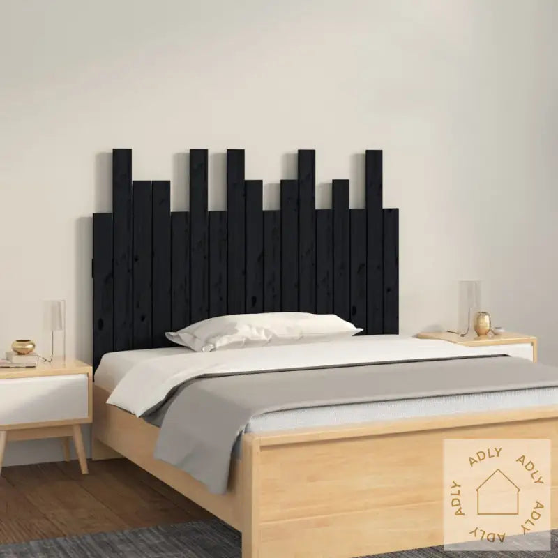 Veggmontert Sengegavl Svart 108X3X80 Cm Heltre Furu