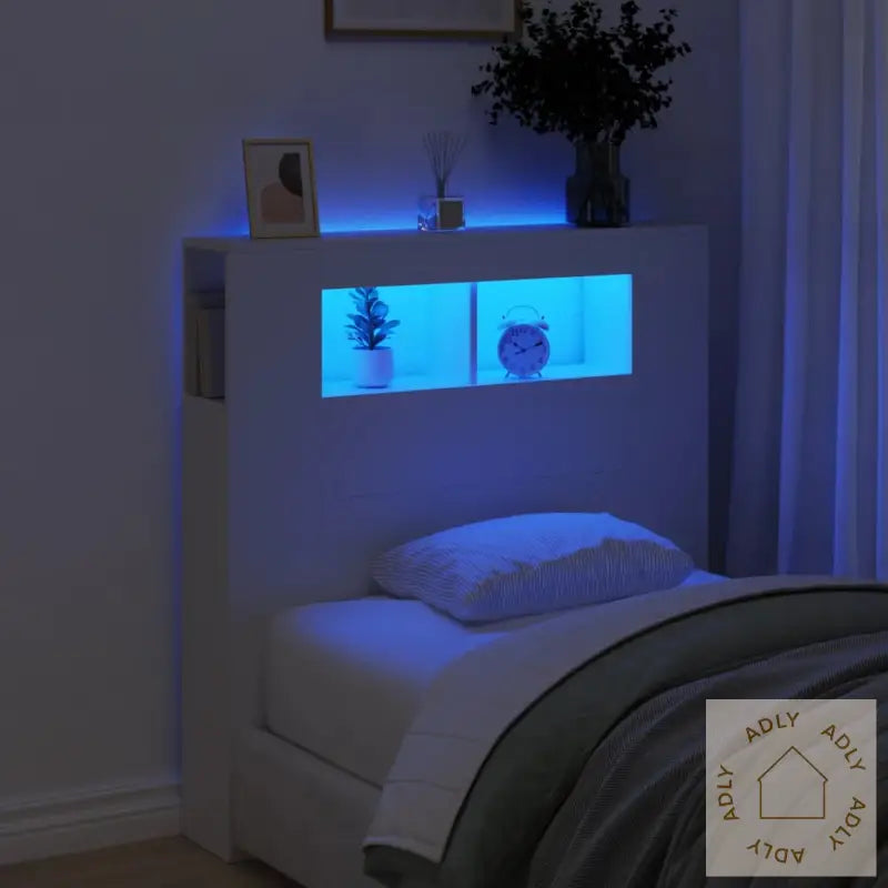 Sengegavl Med Led Hvit 100X18,5X103,5 Cm Konstruert Tre