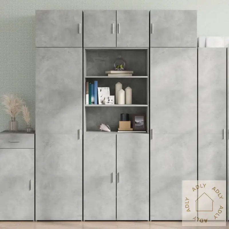 Oppbevaringsskap Betonggrå 70X42,5X225 Cm Konstruert Tre