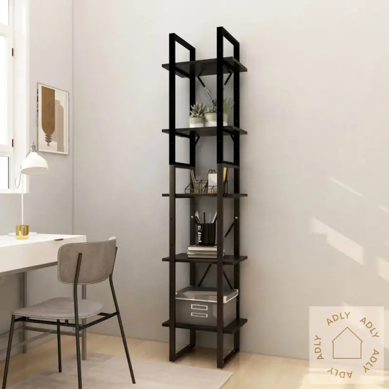 Bokhylle 5 Etasjer Svart 40X30X175 Cm Heltre Furu
