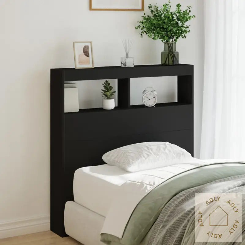 Hodegavl Skap Med Led Svart 100X17X102 Cm