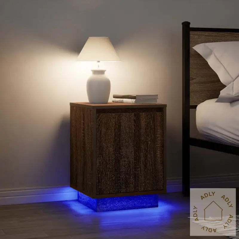 Nattskap Med Led-Lys 2 Stk Brun Eik 38X34X50 Cm