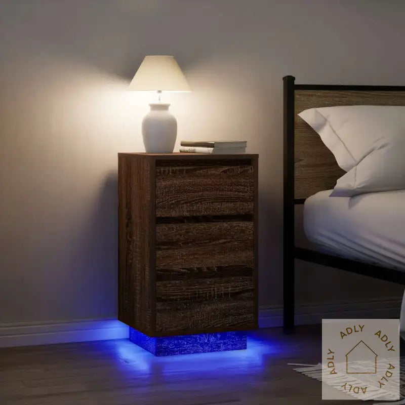 Nattbord Med Led-Lys Brun Eik 38X34X65 Cm