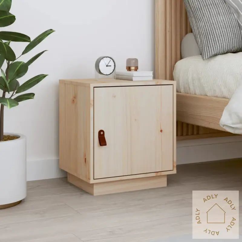 Nattbord 40X34X45 Cm Heltre Furu