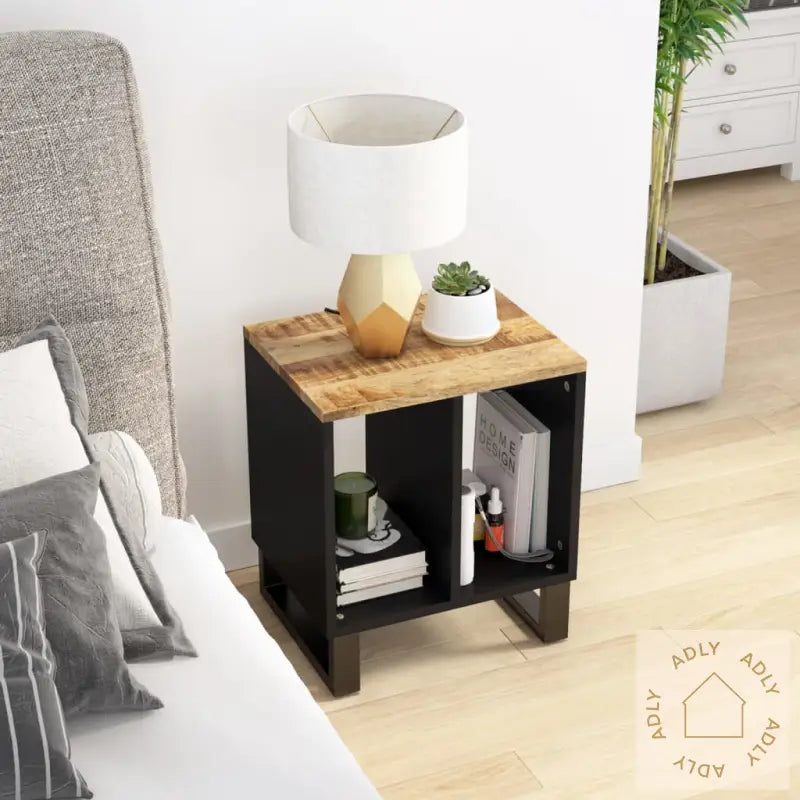 Sidebord 40X31X46 Cm Heltre Mango Og Konstruert Tre