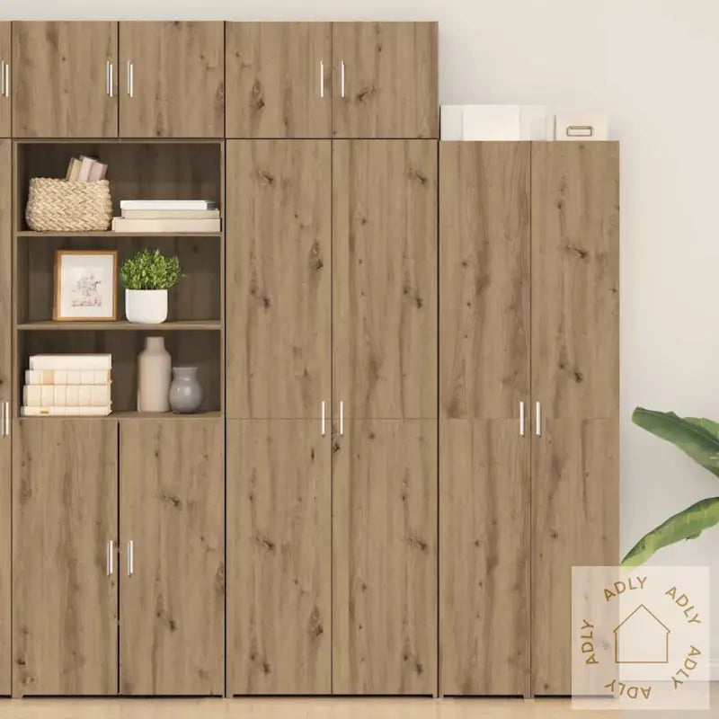 Oppbevaringsskap Eikefiner 70X42.5X225 Cm Konstruert Tre