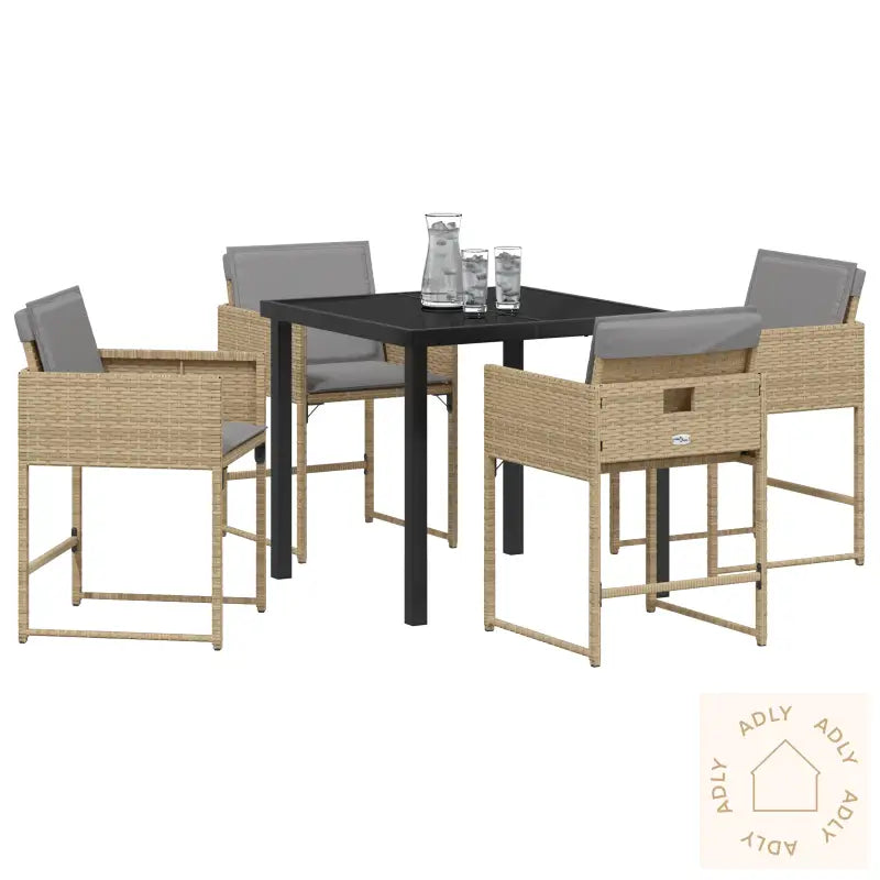 5-Delt Hage Spisebordsett Med Puter Beige Poly Rattan