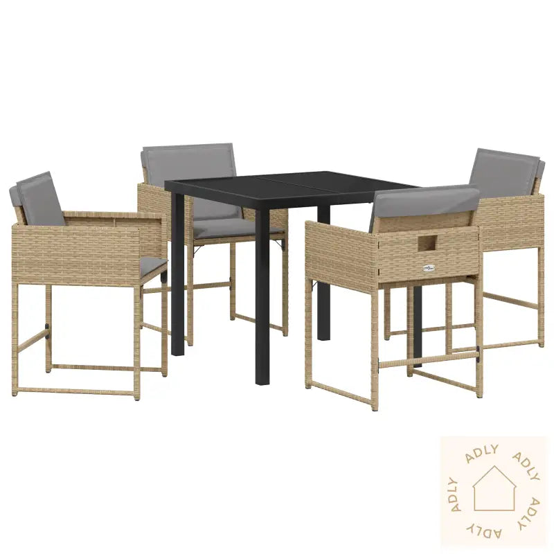 5-Delt Hage Spisebordsett Med Puter Beige Poly Rattan