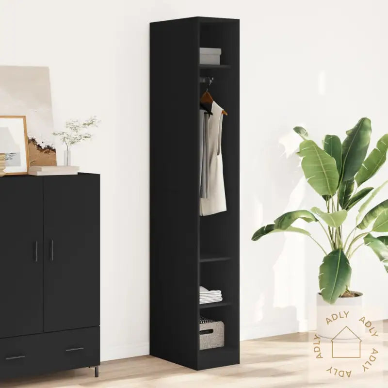 Garderobe Svart 30X50X200 Cm Konstruert Tre