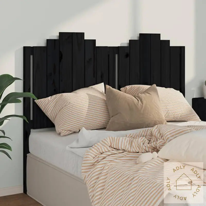 Sengegavl Svart 146X4X110 Cm Heltre Furu