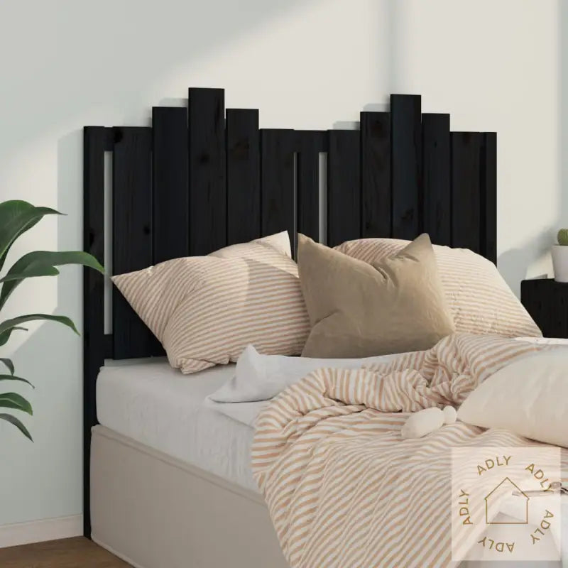 Sengegavl Svart 126X4X110 Cm Heltre Furu
