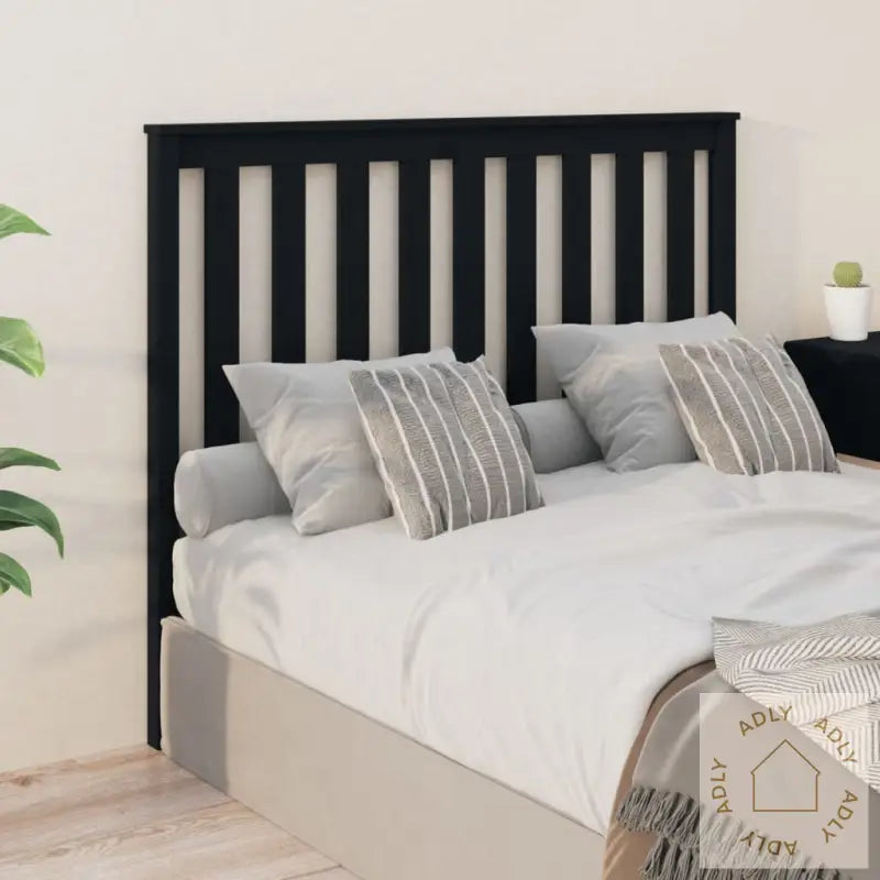 Sengegavl Svart 126X6X101 Cm Heltre Furu