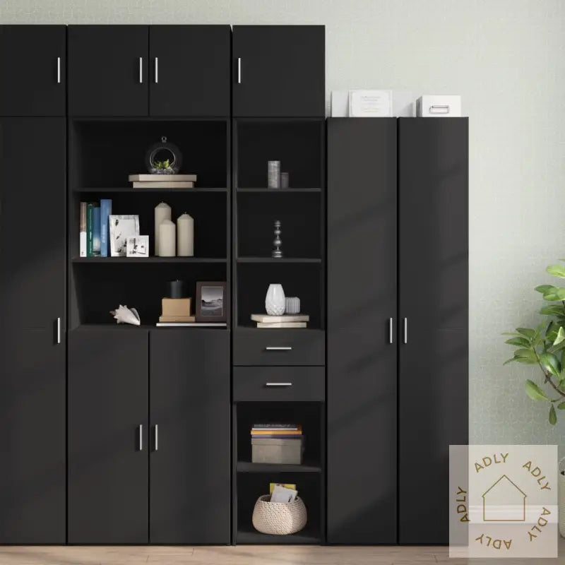 Smalt Oppbevaringsskap Svart 40X42,5X225 Cm Konstruert Tre