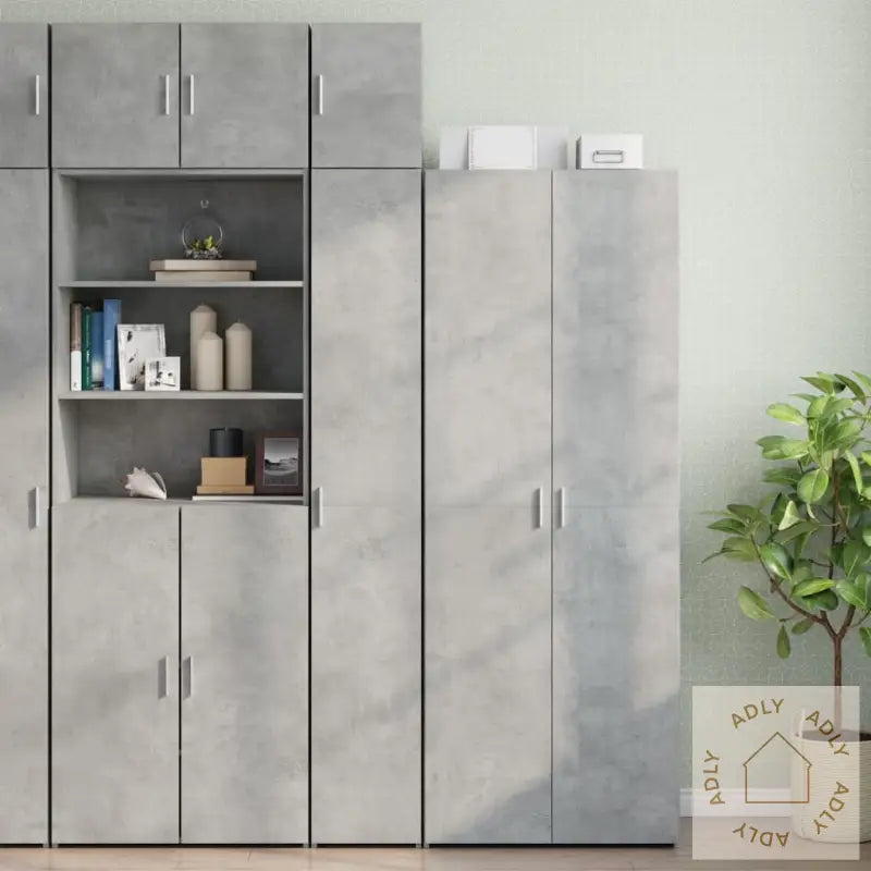 Smalt Oppbevaringsskap Betonggrå 30X42,5X225 Cm Konstruert Tre