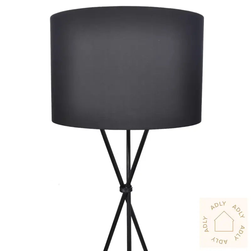Gulvlampe Med Svart Skjerm