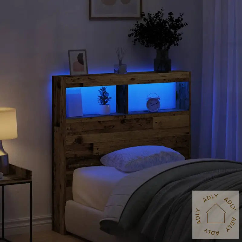 Hodegavl Skap Med Led Gammelt Tre 100X17X102 Cm