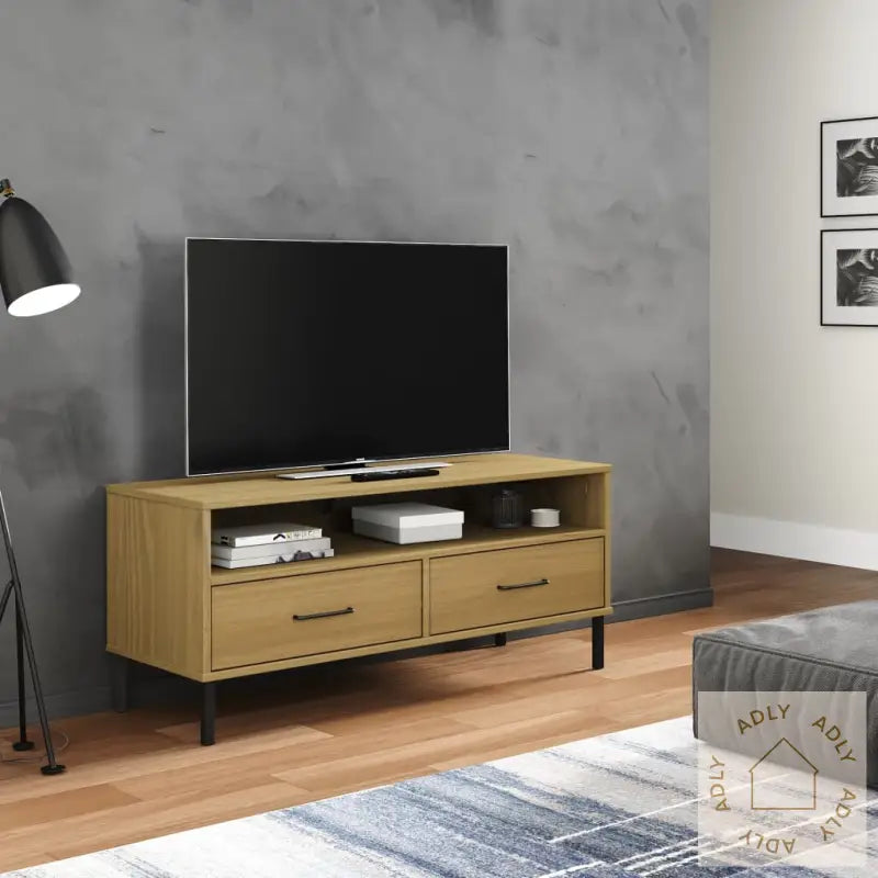 Tv-Benk Med Metallben Brun Heltre Furu Oslo