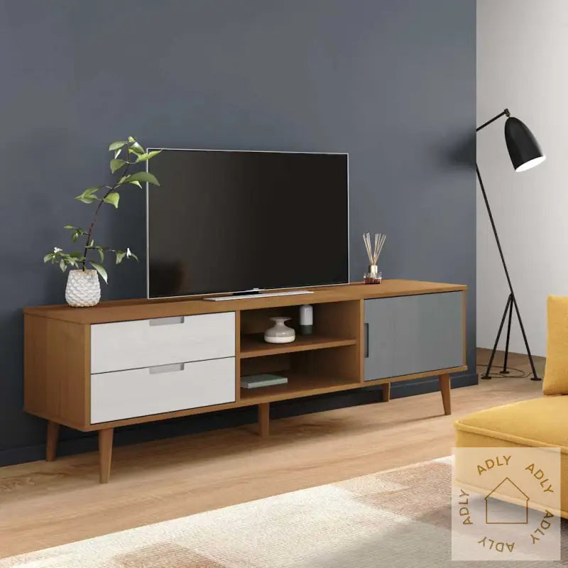 Tv-Benk Molde Brun 158X40X49 Cm Heltre Furu