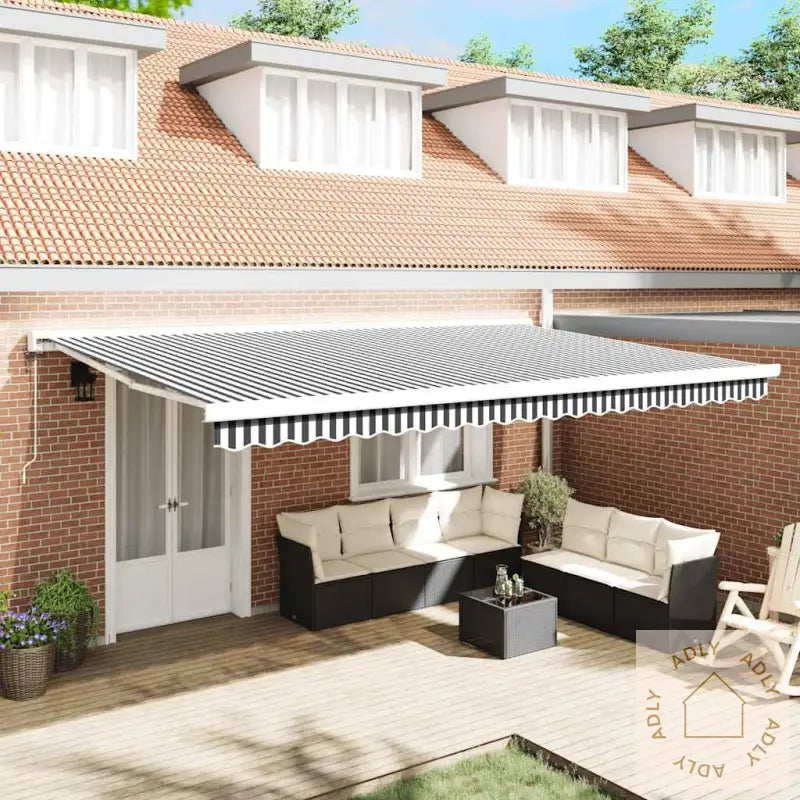 Uttrekkbar Markise Antrasitt Og Hvit 5X3 M Stoff Og Aluminium