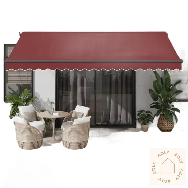 Burgundy awning med scalloped edge på uttrekkbare markisen i pulverlakkert aluminium til hagemøbler