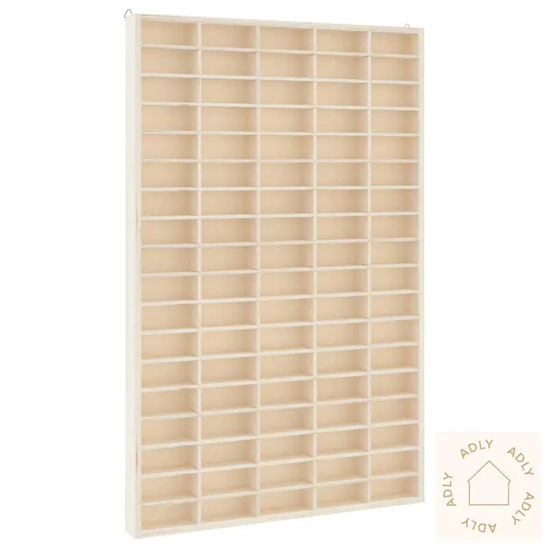 Samlerutstilling I Tre Med 90 Rom 50,5X4,5X79 Cm
