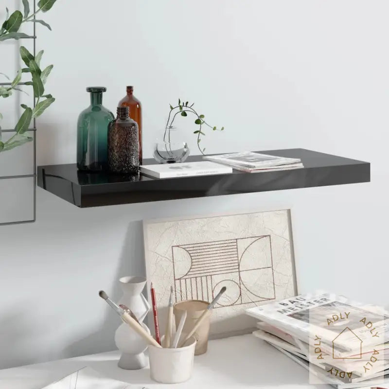 Flytende Vegghylle Høyglans Svart 60X23,5X3,8 Cm Mdf
