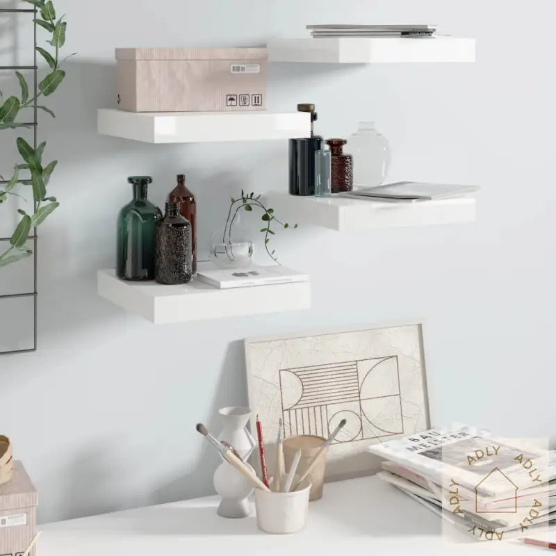 Flytende Vegghyller 4 Stk Høyglans Hvit 23X23,5X3,8 Cm Mdf