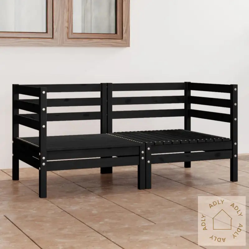 2-Seters Hagesofa Svart Heltre Furu
