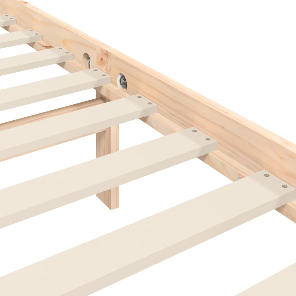 Sengeramme uten madrass 140x200 cm heltre furu