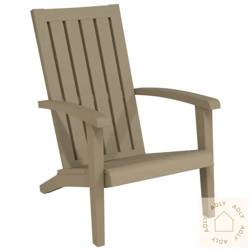 Beige Adirondack hagestoler i slitesterk plast for fine hagemøbler