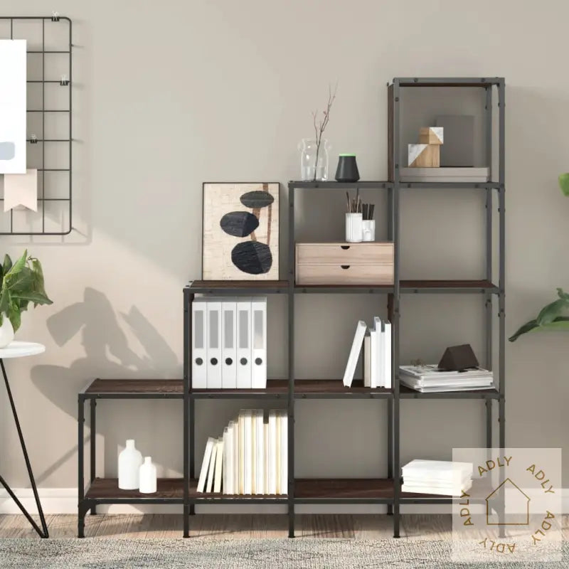 Bokhylle Brun Eik 122X30X132 Cm Konstruert Tre