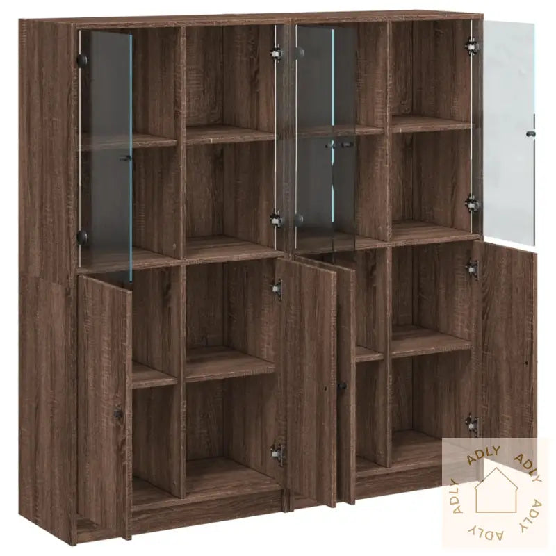 Bokhylle Med Dører Brun Eik 136X37X142 Cm Konstruert Tre