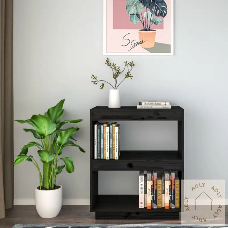 Bokhylle Svart 60X35X71 Cm Heltre Furu