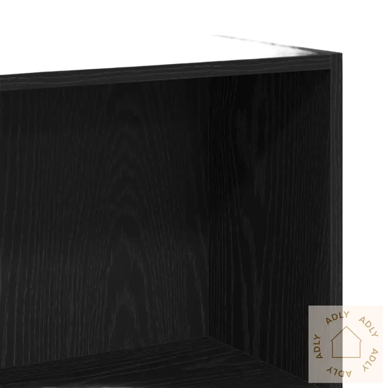 Svart eik storage cube blant møbler laget av slitesterkt materiale
