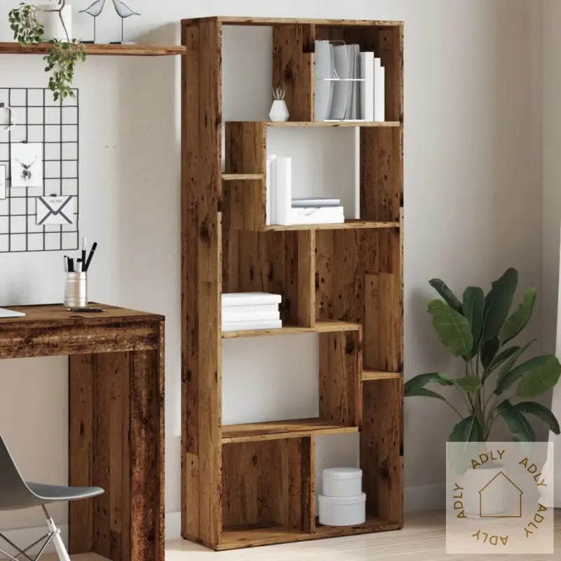 Bokhylle Gammelt Tre 67X24X161 Cm Konstruert Tre