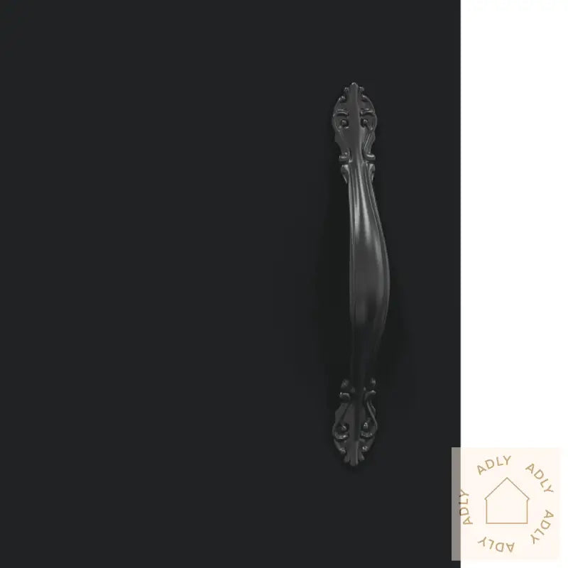 Highboard Svart 69,5X34X180 Cm Konstruert Tre