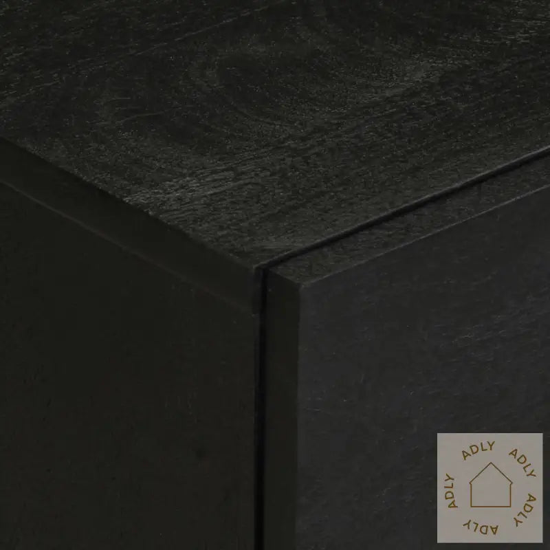Nattbord Svart 50X33X62 Cm Konstruert Tre
