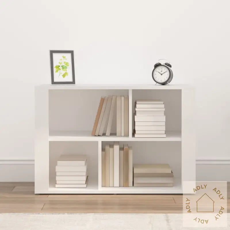 Skjenk Hvit 80X30X54 Cm Konstruert Tre