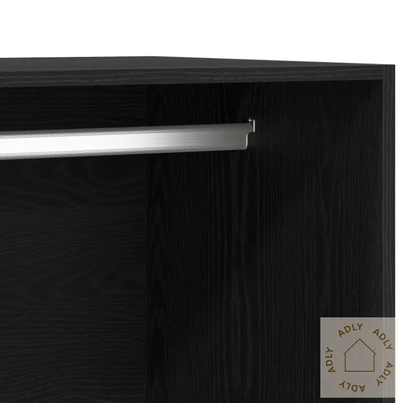 Garderobe I Svart Eik 100X50X200 Cm, Laget Av Tre