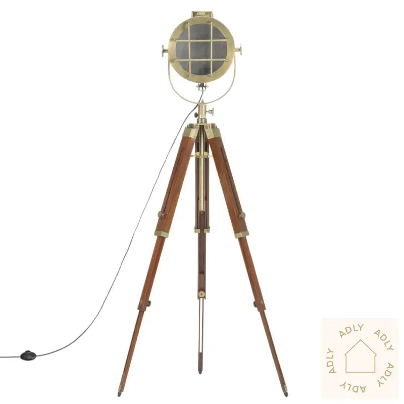 Gulvlampe Med Stativ Heltre Mango 165 Cm